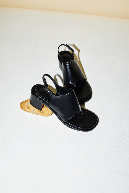 Thong heel sandal