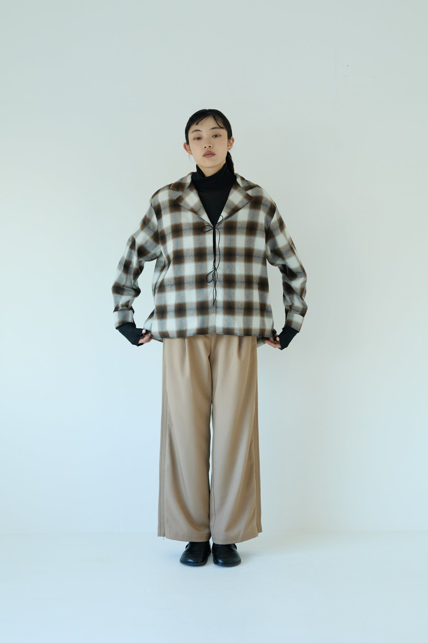 <Re stock>  check ribon open shirt