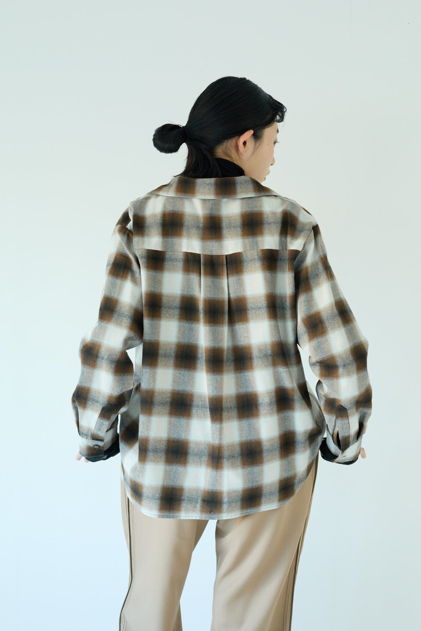 <Re stock>  check ribon open shirt