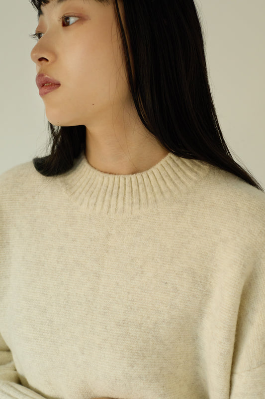 Natural slit knit