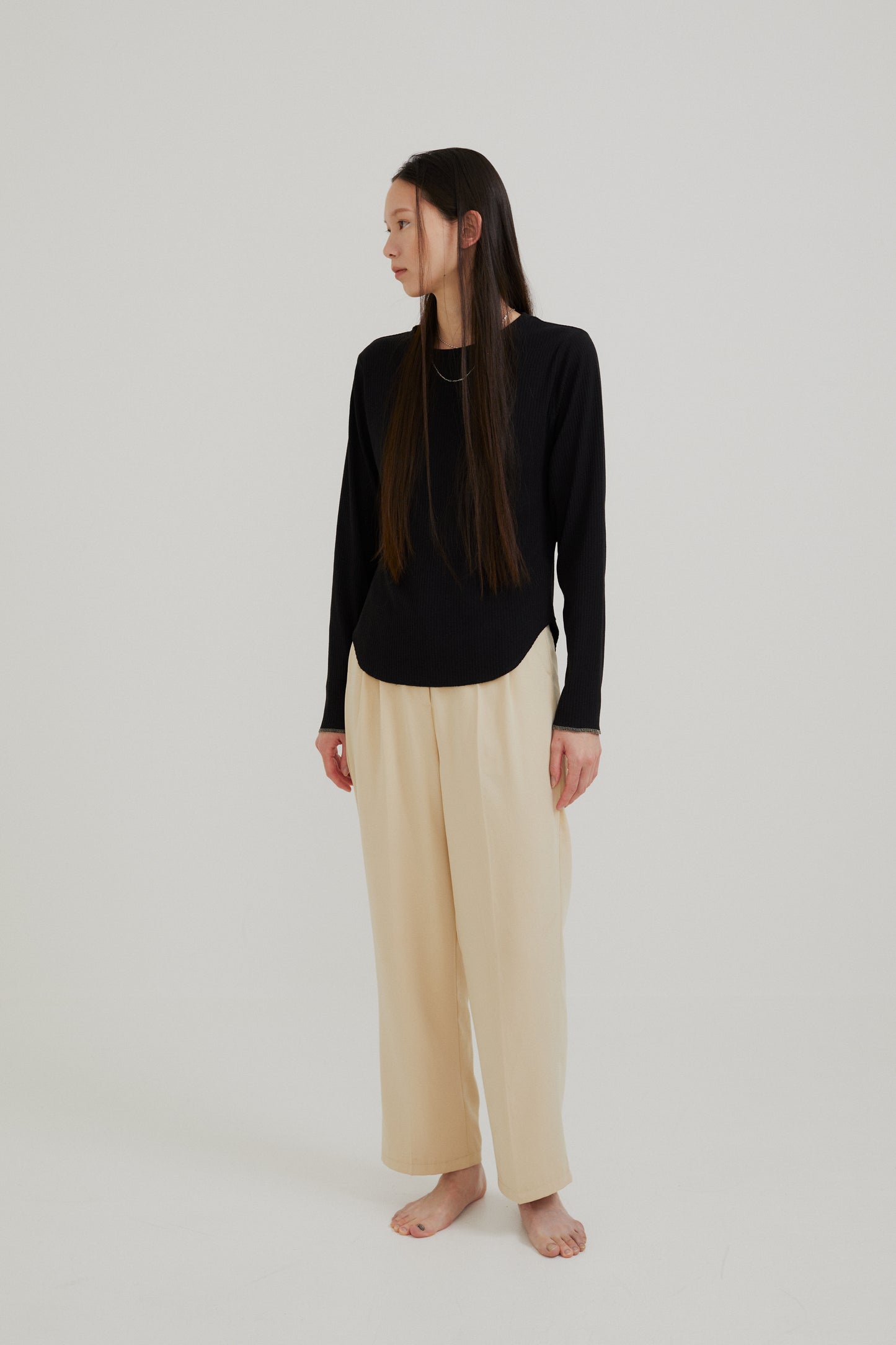 <Re stock > basic asymmetry pants