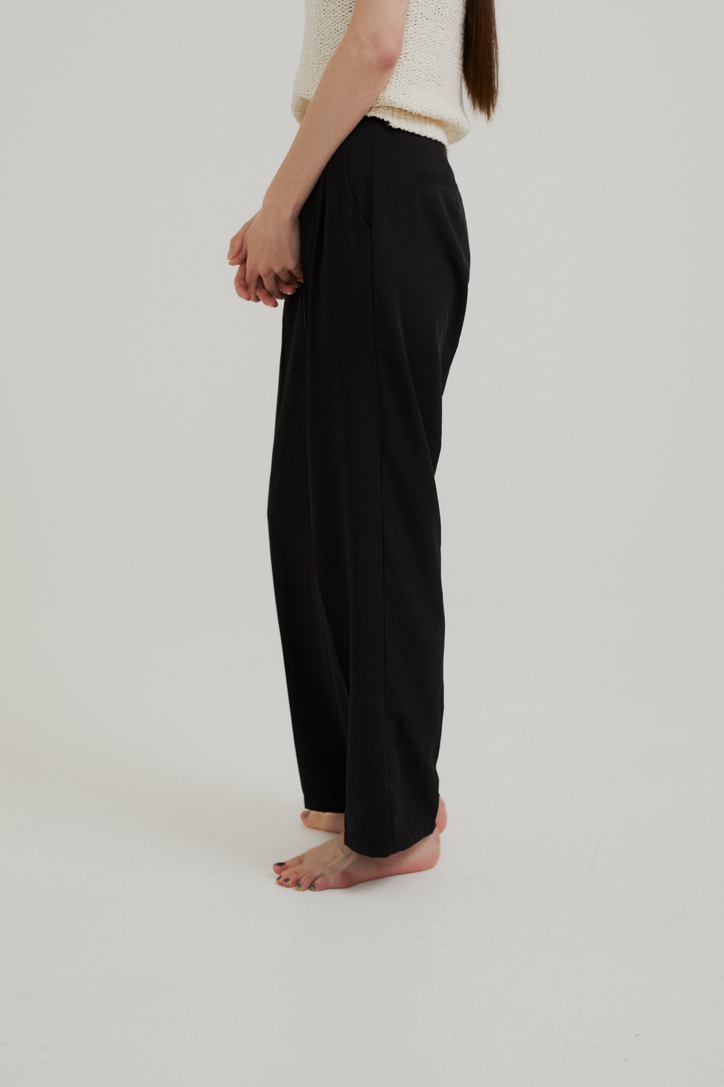 <Re stock > basic asymmetry pants